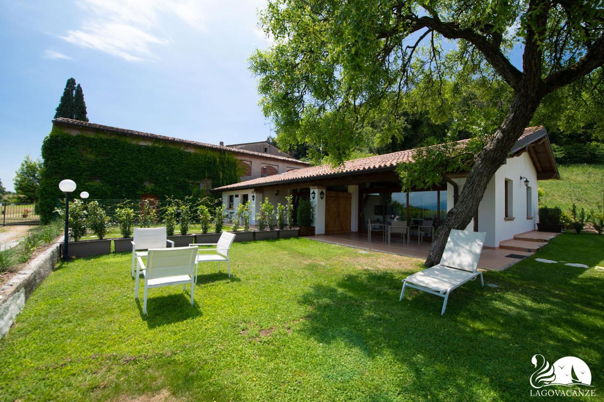 Il Podere Del Bardo Puegnago del Garda Esterno foto